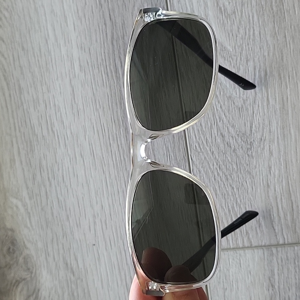 Lucky Brand sunglasses clear/black frame black lens